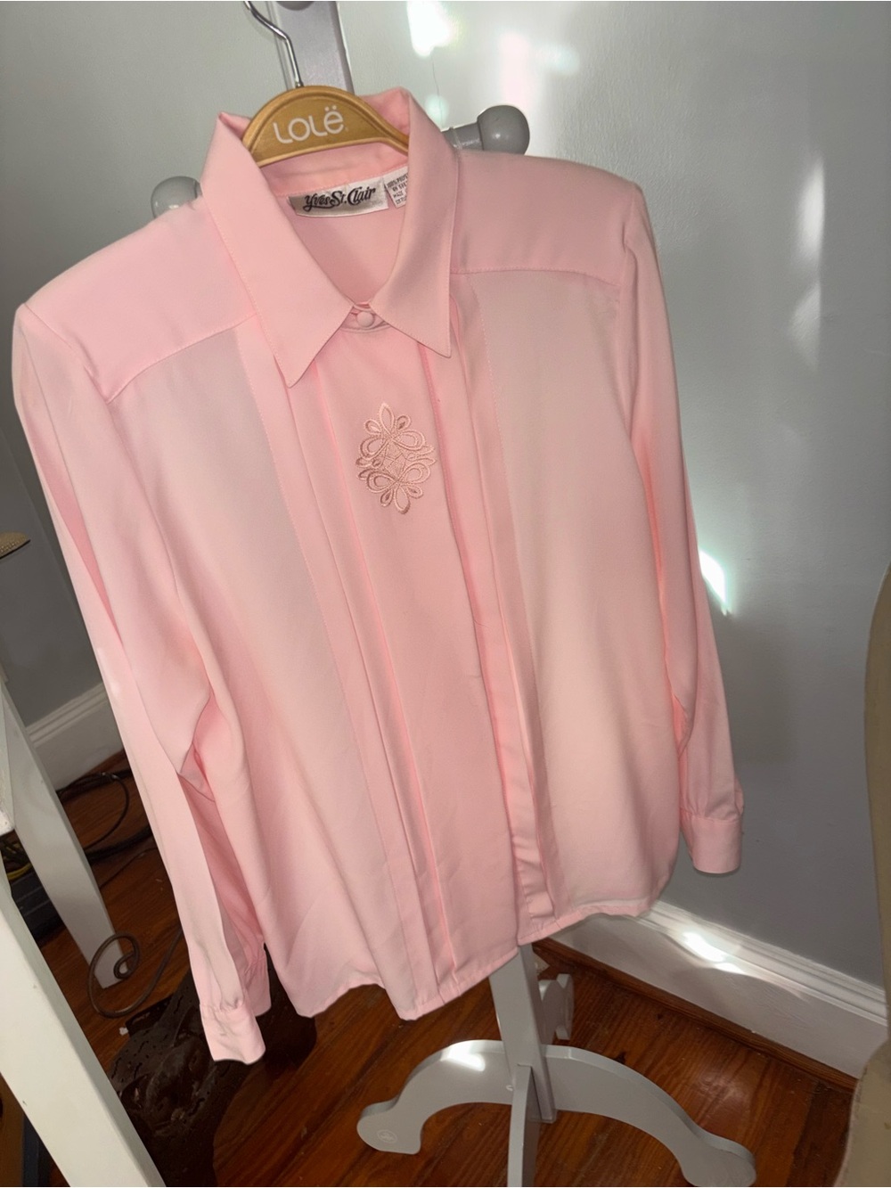 Yves st Clair Sz 8 Vintage Light Pink with Embroidered Front